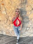 Carlaboom Onlyfans pictures