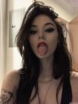Nonsalemwitch Onlyfans pictures